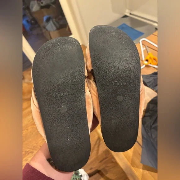 Chloe Peach Velvet and Black Sandals Women’s Size US 6/ EU 36 - Picture 2 of 4